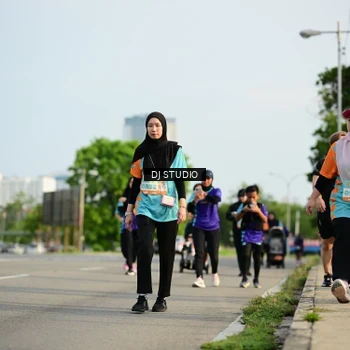 Runner Photo 8356702