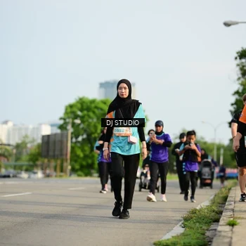 Runner Photo 8356704