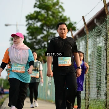 Runner Photo 8356714