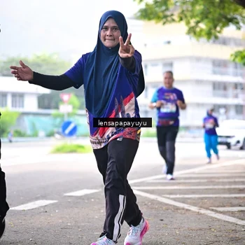 Runner Photo 8356721
