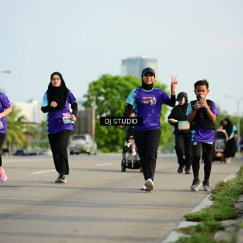 Runner Photo 8356729