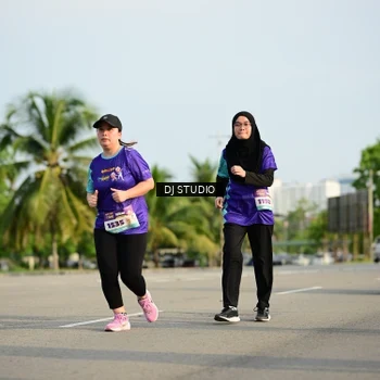 Runner Photo 8356731