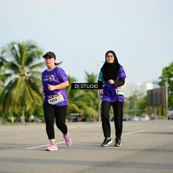Runner Photo 8356732