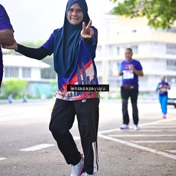 Runner Photo 8356735