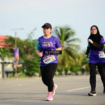 Runner Photo 8356736