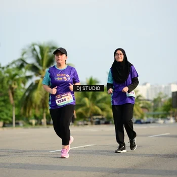 Runner Photo 8356740