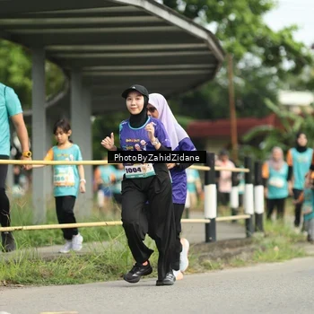 Runner Photo 8356749
