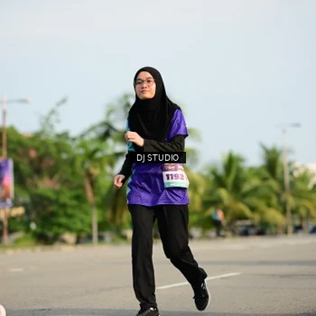Runner Photo 8356751