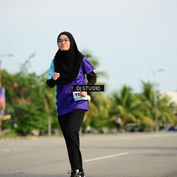 Runner Photo 8356756