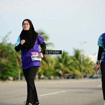 Runner Photo 8356764