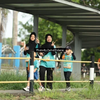 Runner Photo 8356775