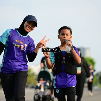 Runner Photo 8356782