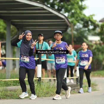 Runner Photo 8356790