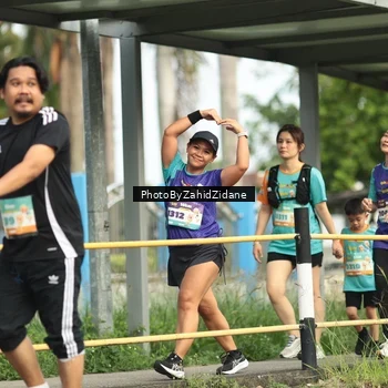 Runner Photo 8356804