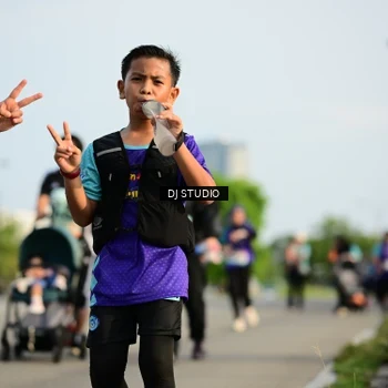 Runner Photo 8356812
