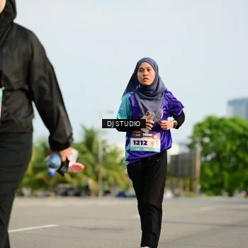 Runner Photo 8356829