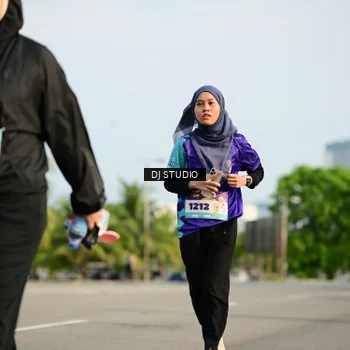 Runner Photo 8356832