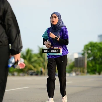 Runner Photo 8356834