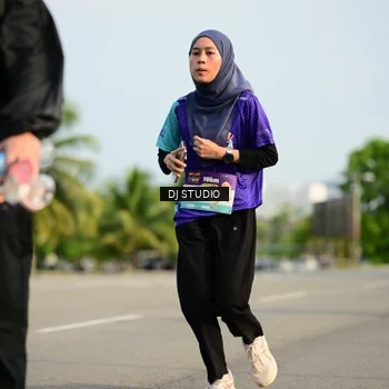 Runner Photo 8356840