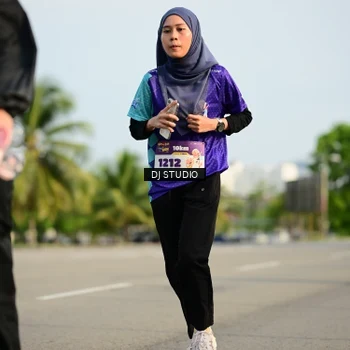 Runner Photo 8356842