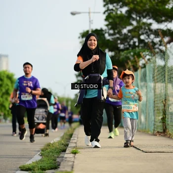 Runner Photo 8356846