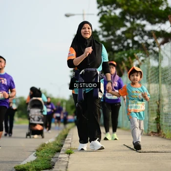 Runner Photo 8356852
