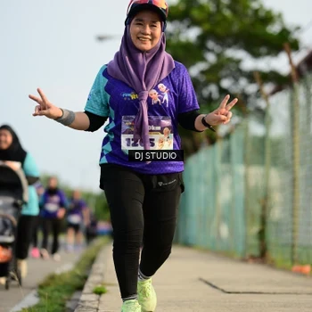 Runner Photo 8356874