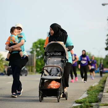 Runner Photo 8356884