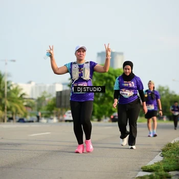 Runner Photo 8356917
