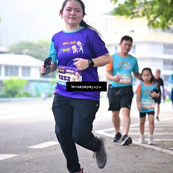 Runner Photo 8356933