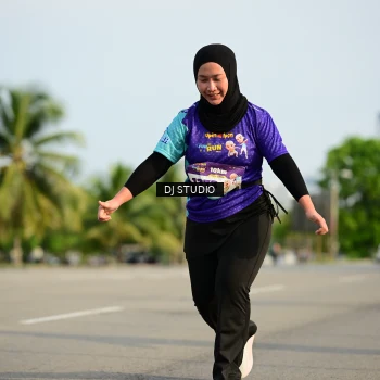 Runner Photo 8356954