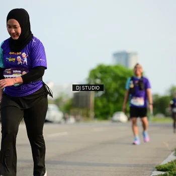 Runner Photo 8356955