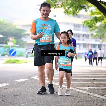 Runner Photo 8356956