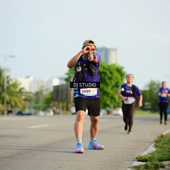 Runner Photo 8356968