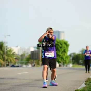 Runner Photo 8356976