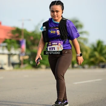 Runner Photo 8356987