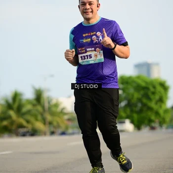 Runner Photo 8357000