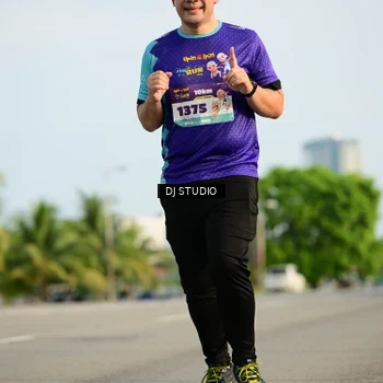 Runner Photo 8357002