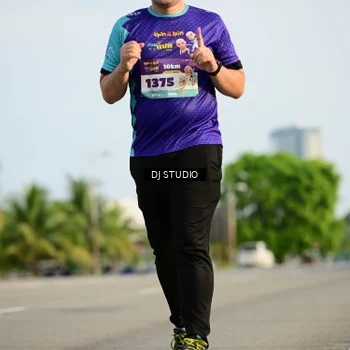 Runner Photo 8357012