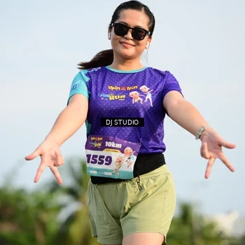 Runner Photo 8357015