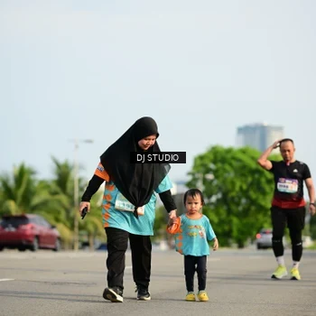 Runner Photo 8357031