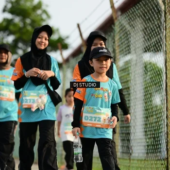 Runner Photo 8357053