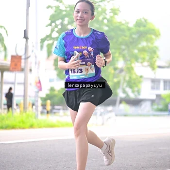 Runner Photo 8357054