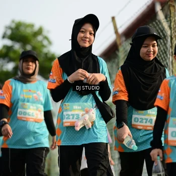 Runner Photo 8357062