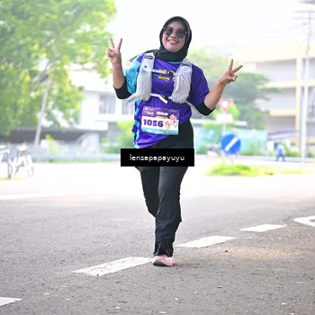 Runner Photo 8357102