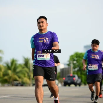 Runner Photo 8357128
