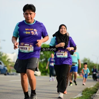 Runner Photo 8357145