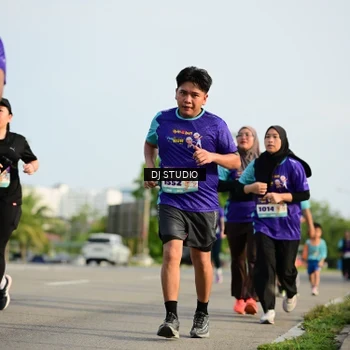 Runner Photo 8357146