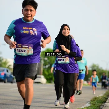 Runner Photo 8357156