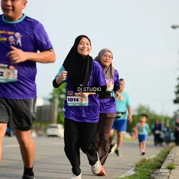 Runner Photo 8357158